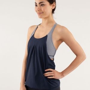 Lululemon Practice Freely tank size 4 inkwell